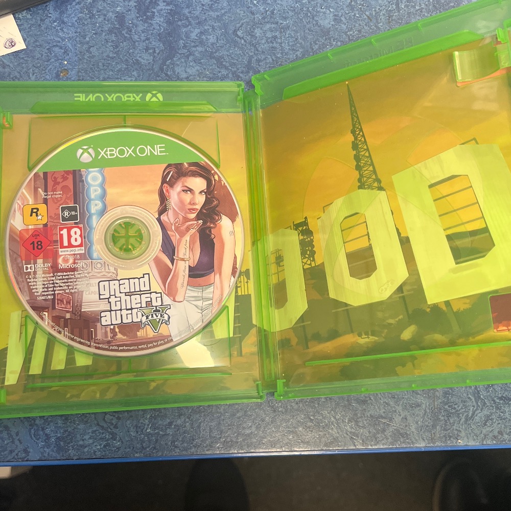 GRAND THEFT AUTO V 5 Five Premium Edition Xbox One - POSTA GRATUITA EUR - Foto 8
